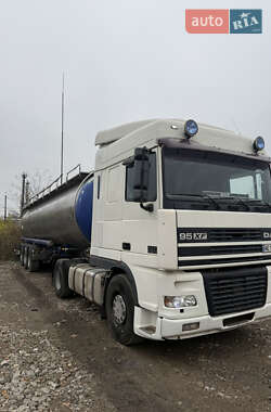 Тягач DAF XF 95 2000 в Павлограде