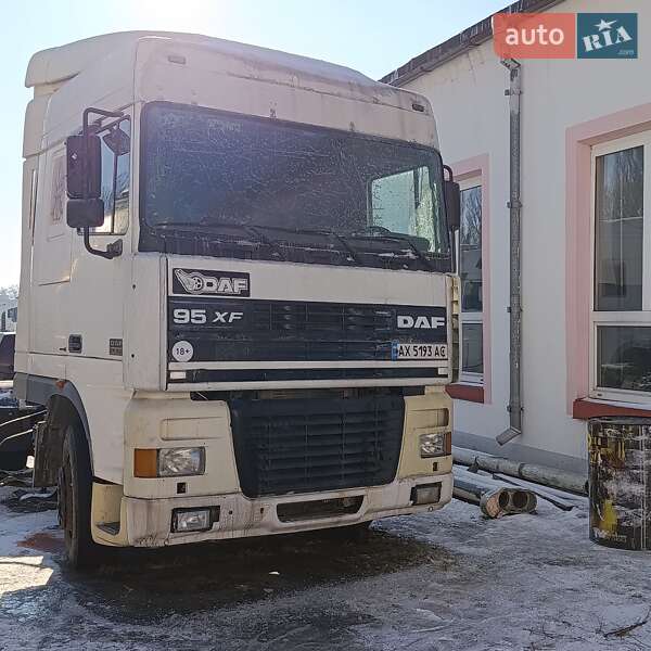 Тягач DAF XF 95 2002 в Кременчуге фото 7 Тягач DAF XF 95 2002 в Кременчуге