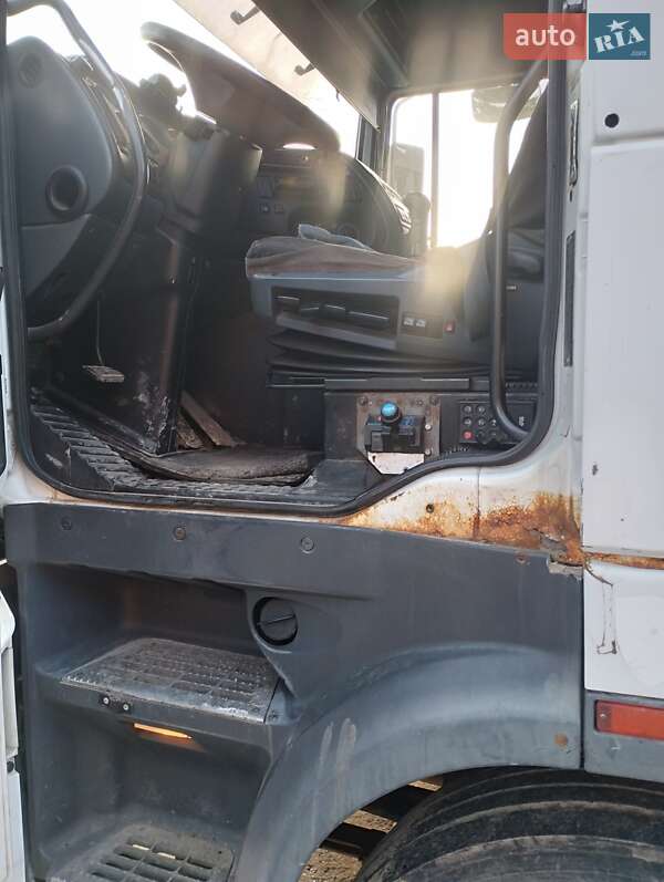 Самосвал DAF XF 95 2000 в Коломые