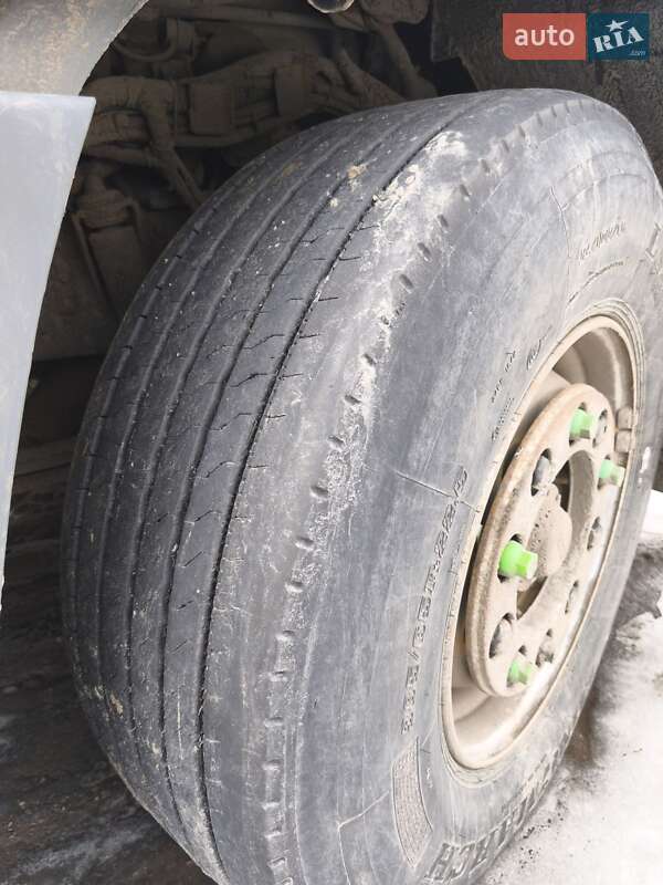 Зерновоз DAF XF 95 2001 в Полтаві