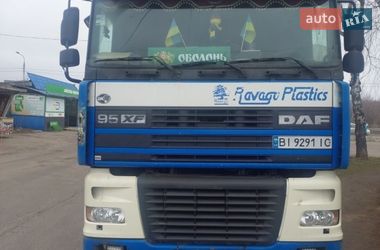 Тягач DAF XF 95 1998 в Полтаве