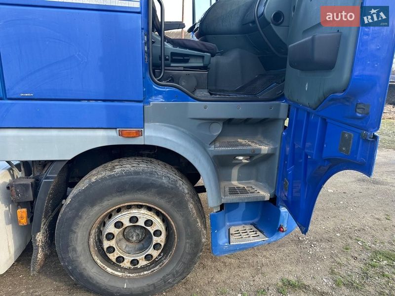 Тягач DAF XF 95 2006 в Южном фото 5 Тягач DAF XF 95 2006 в Южном