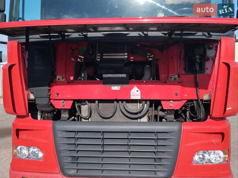 Вантажний фургон DAF XF 95 2006 в Кременчуці