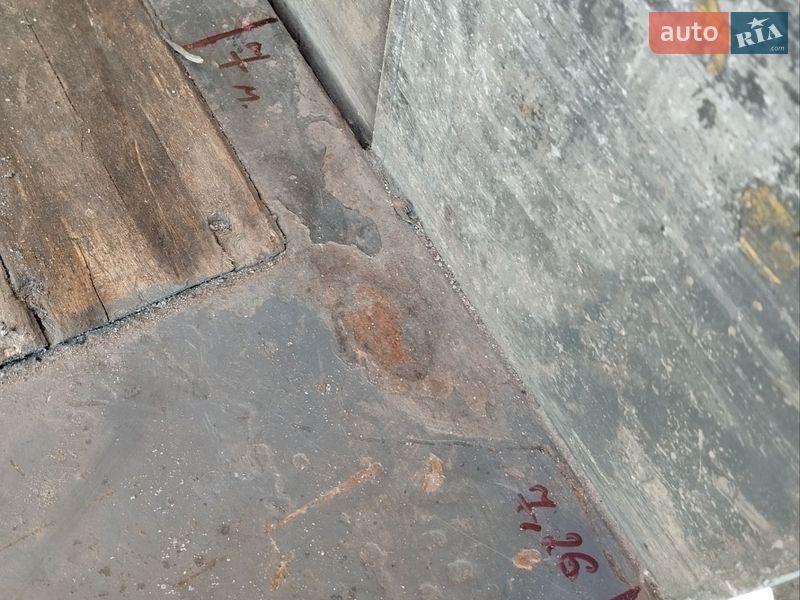 Вантажний фургон DAF XF 95 2006 в Кременчуці