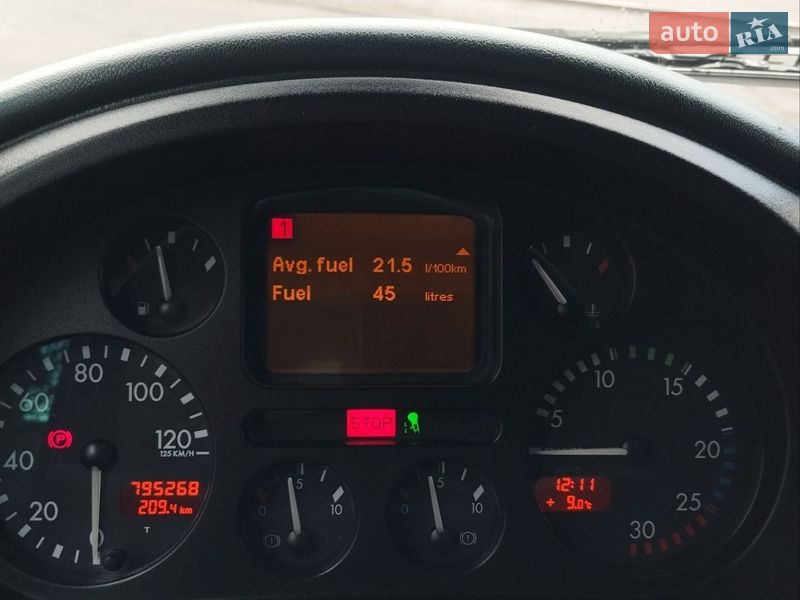 Вантажний фургон DAF XF 95 2006 в Кременчуці