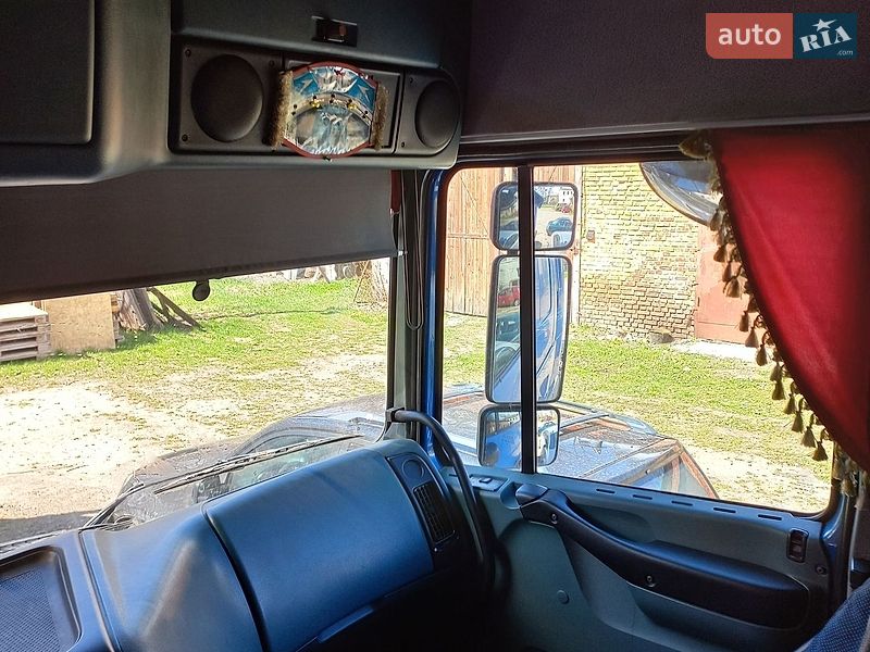 Тягач DAF XF 95 2005 в Чернигове