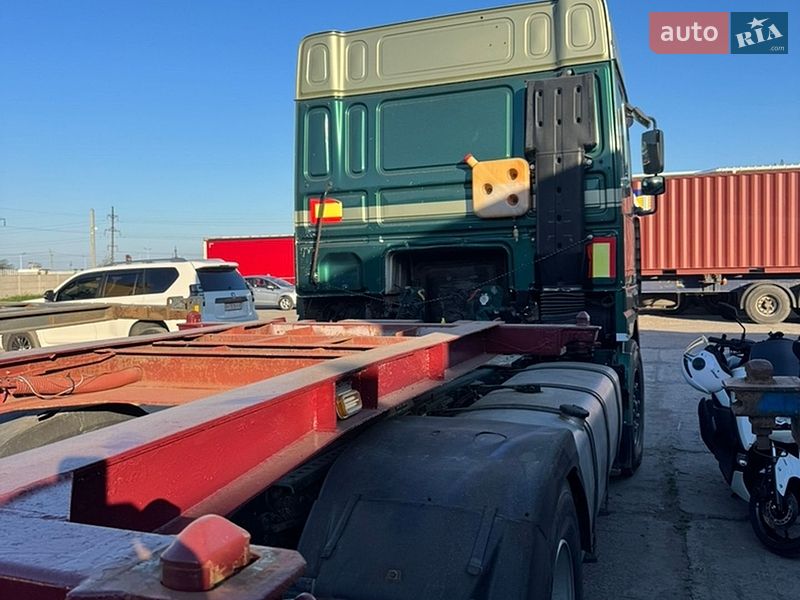 Тягач DAF XF 95 2001 в Одессе