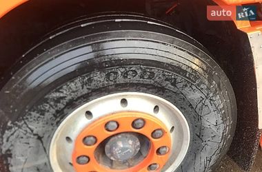 Контейнеровоз DAF XF 95 2000 в Костополе