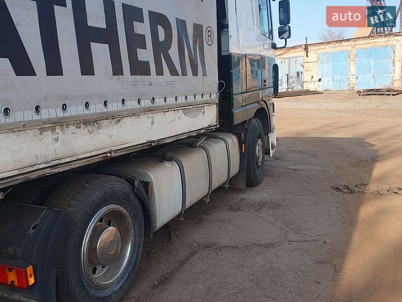 Тягач DAF XF 95 2006 в Днепре