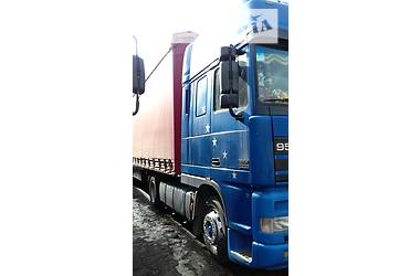 Тентованый DAF XF 1999 в Черновцах