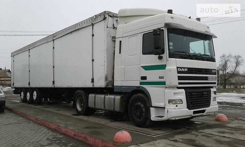 Тягач DAF XF 2004 в Апостоловому