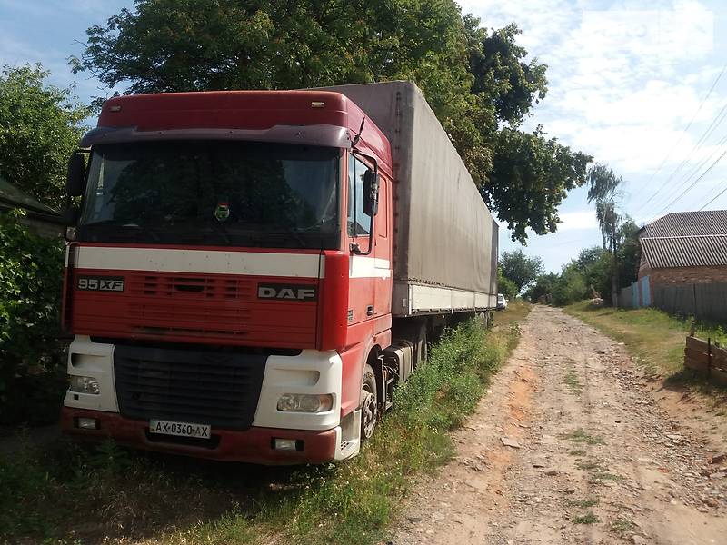 Тягач DAF XF 2002 в Харкові