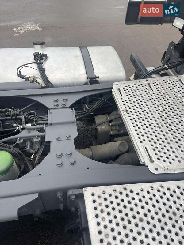 Тягач DAF XF 2011 в Ровно