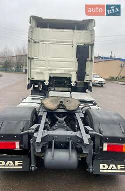 Тягач DAF XF 2011 в Ровно