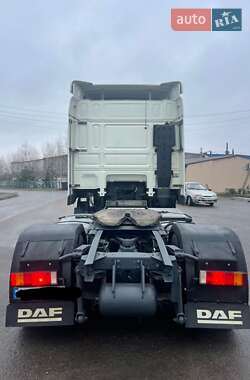 Тягач DAF XF 2011 в Ровно