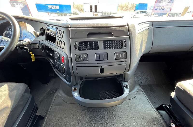 Тягач DAF XF 2016 в Львове