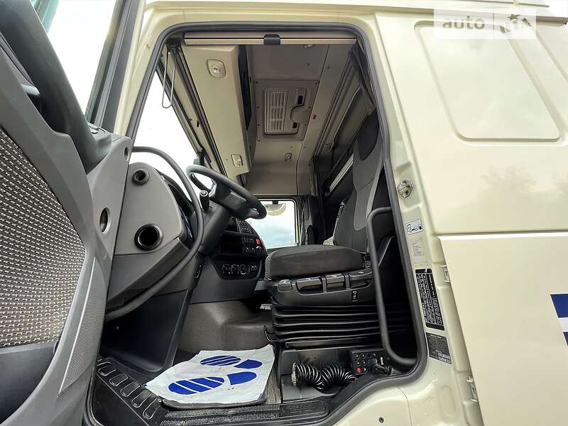 Тягач DAF XF 2017 в Львове