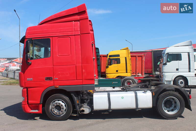 Тягач DAF XF 2012 в Хусте