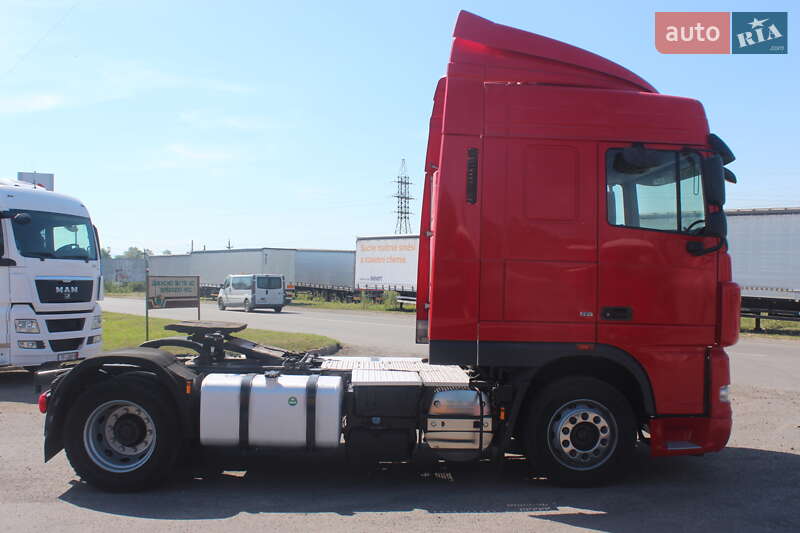 Тягач DAF XF 2012 в Хусте