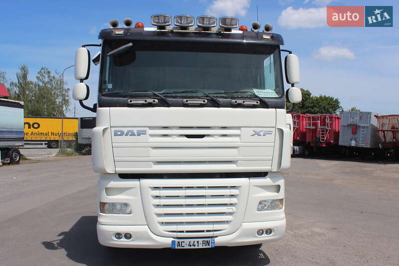 Тягач DAF XF 2009 в Хусте