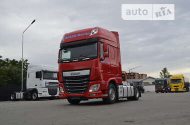 Тягач DAF XF 2015 в Хусте