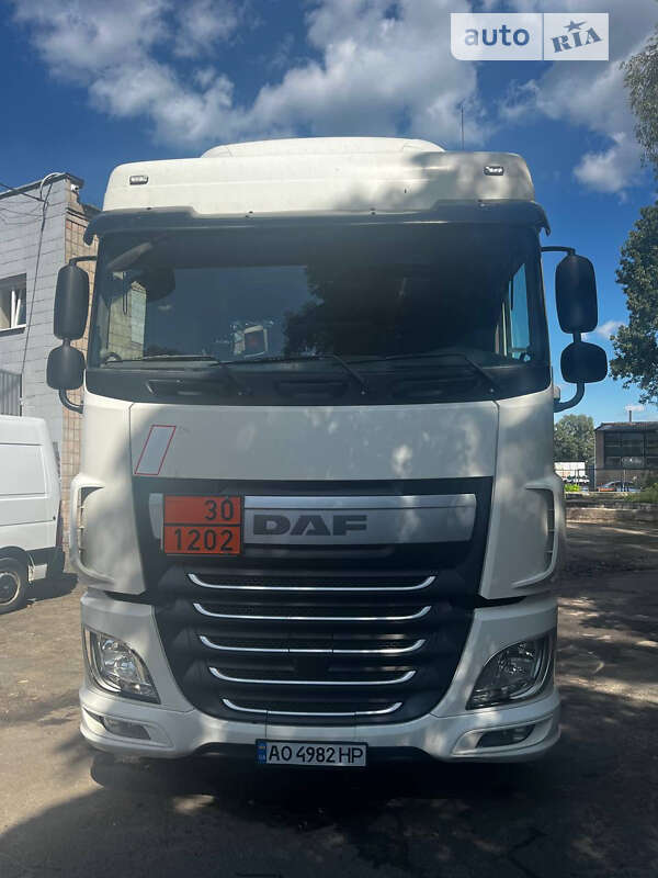 Тягач DAF XF 2017 в Киеве