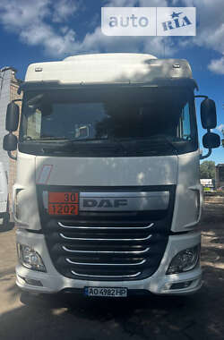 Тягач DAF XF 2017 в 