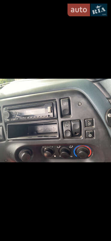 Контейнеровоз DAF XF 2005 в Одессе