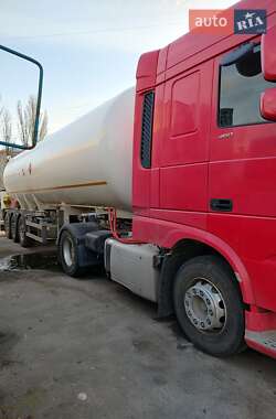 Тягач DAF XF 2015 в Киеве