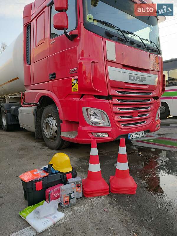 Тягач DAF XF 2015 в Киеве