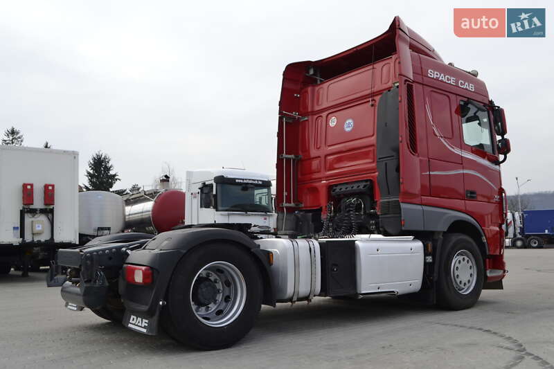 Тягач DAF XF 2015 в Хусте