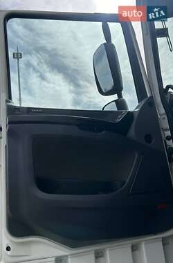Тягач DAF XF 2015 в 