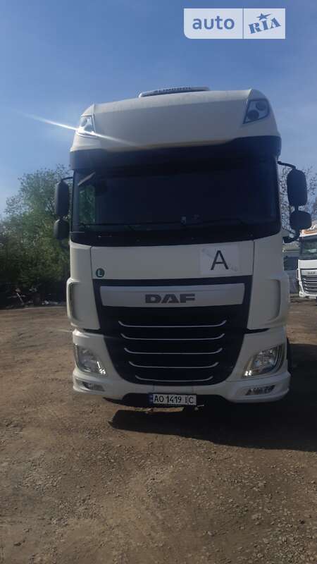 Тягач DAF XF 2016 в Іршаві