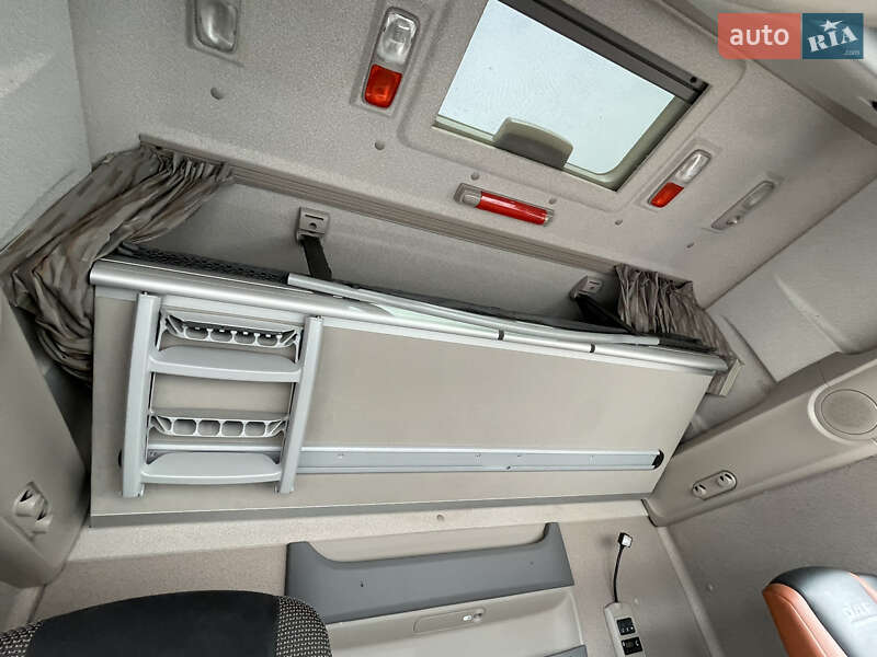 Тягач DAF XF 2016 в Сарнах