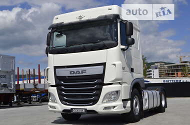 Тягач DAF XF 2017 в Хусте