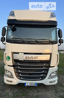 Інші вантажівки DAF XF 2017 в Виноградові