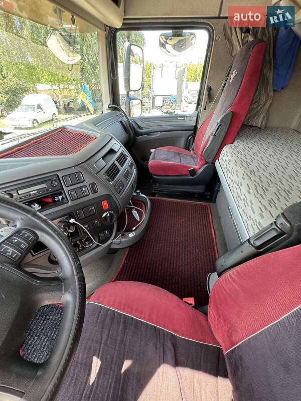 Тягач DAF XF 2015 в Ровно