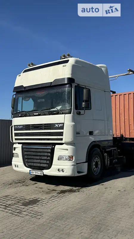 Тягач DAF XF 2006 в 
