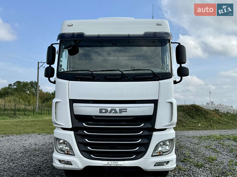 Тягач DAF XF 2016 в Городке