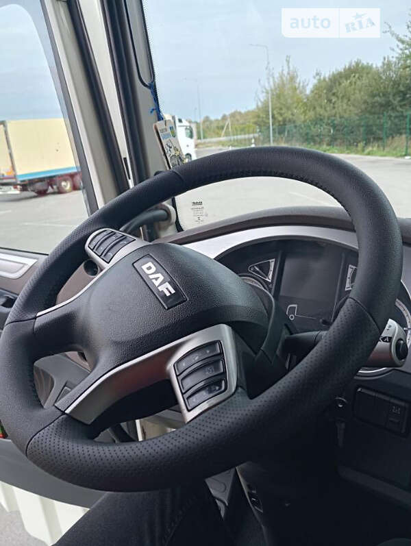 Тягач DAF XF 2018 в Ровно