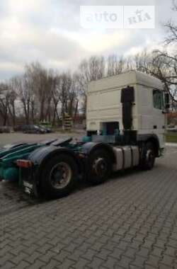 Тягач DAF XF 2001 в 