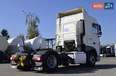 Тягач DAF XF 2015 в 