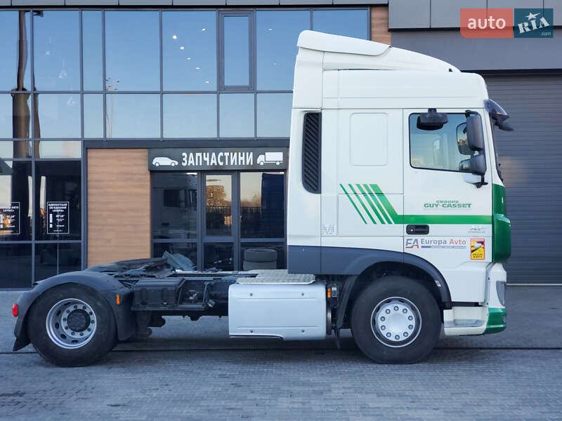 Тягач DAF XF 2014 в Ровно