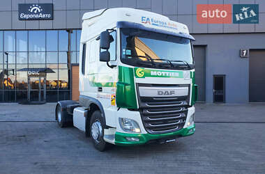 Тягач DAF XF 2014 в Ровно