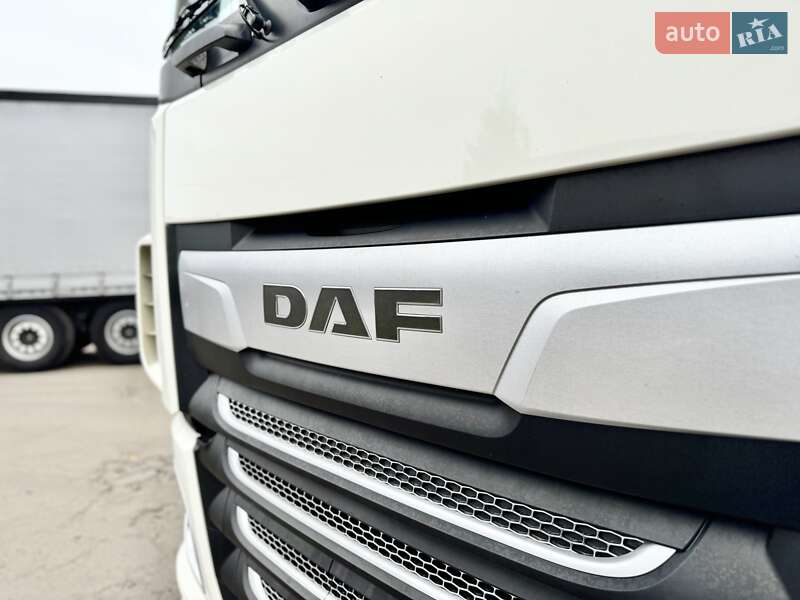 Тягач DAF XF 2017 в Ровно