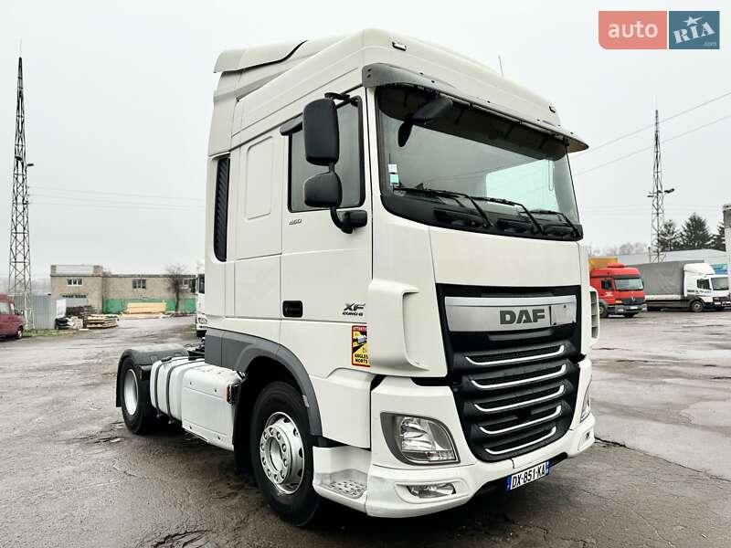 Тягач DAF XF 2015 в Ровно