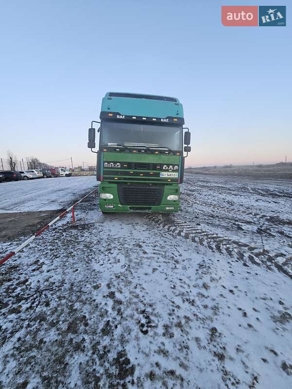 Тягач DAF XF 2002 в Збараже