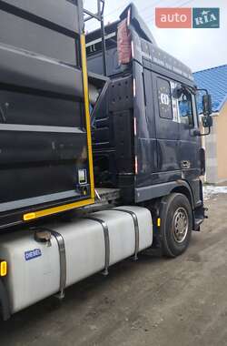 Тягач DAF XF 2005 в 