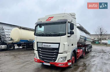 Тягач DAF XF 2015 в Києві