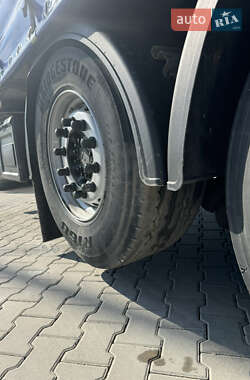 Тягач DAF XF 2015 в 